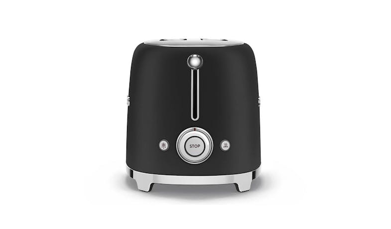 Smeg TSF01BLMUK 50's Style Toaster - Matte Black (Front View)