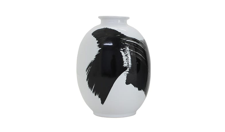 Nicholas Dusk Oval Vase -Black-01 Nicholas Dusk Oval Vase -Black-01