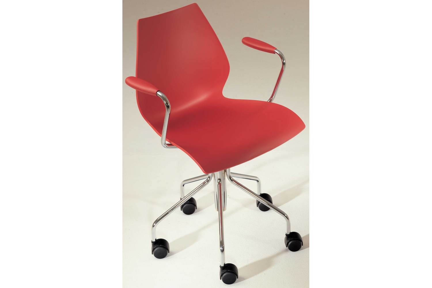 Maui Office Chair by Vico Magistretti for Kartell Space Furniture
