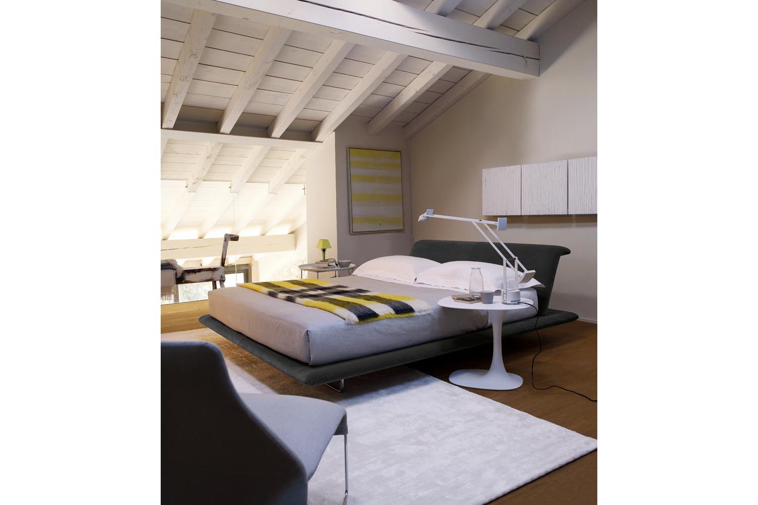 Siena Bed By Naoto Fukasawa For B&B Italia | Space Furniture