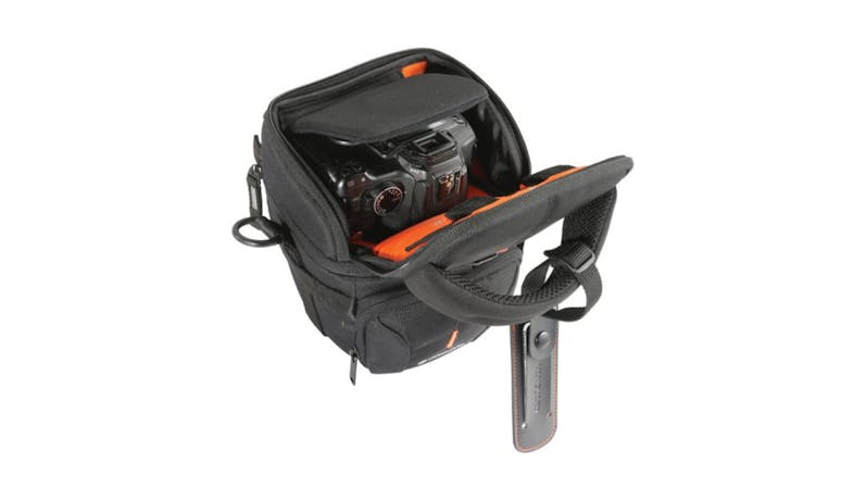 Vanguard Up-Rise II 14Z Zoom Camera Bag