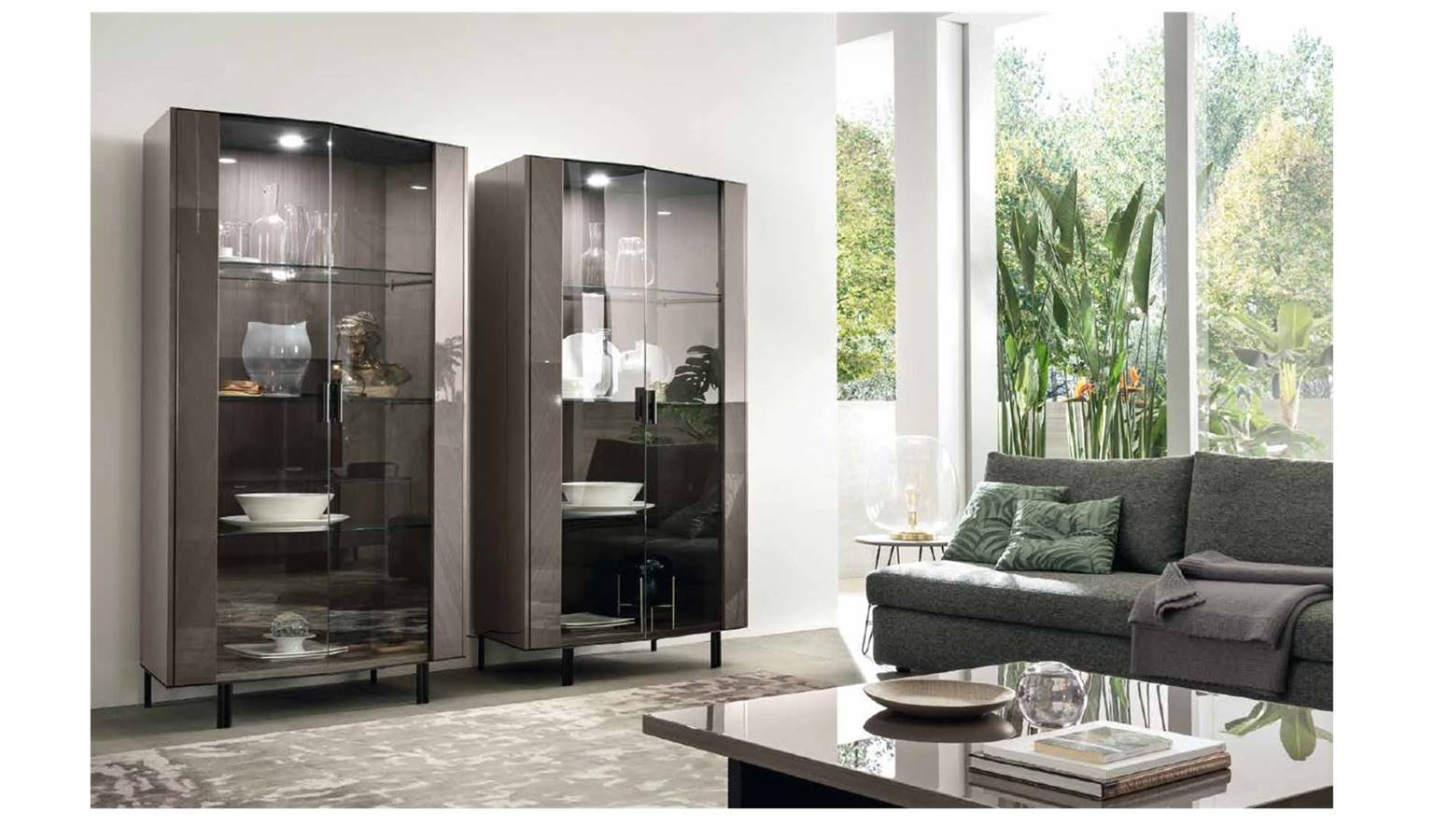 Alf Olimpia 2-Door Curio Cabinet