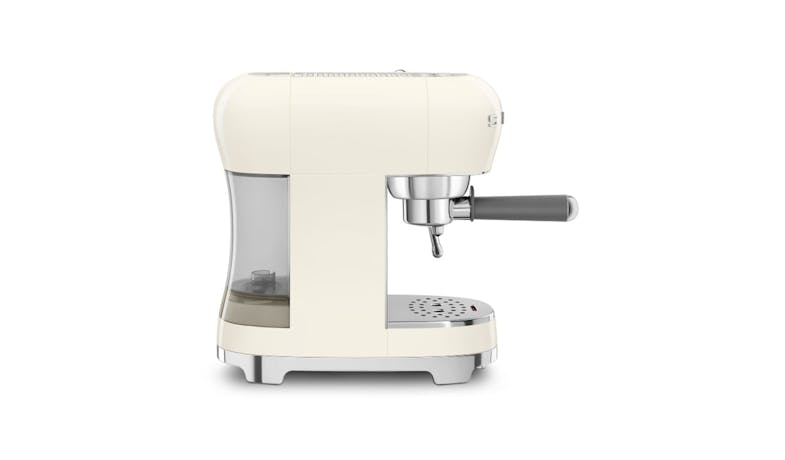 Smeg ECF02CRUK Espresso Machine - Cream_6
