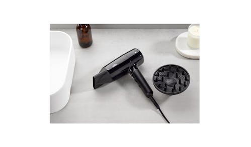 Braun HD 225 2.2 Lightweight Fast Powerful Hair Dryer - Black