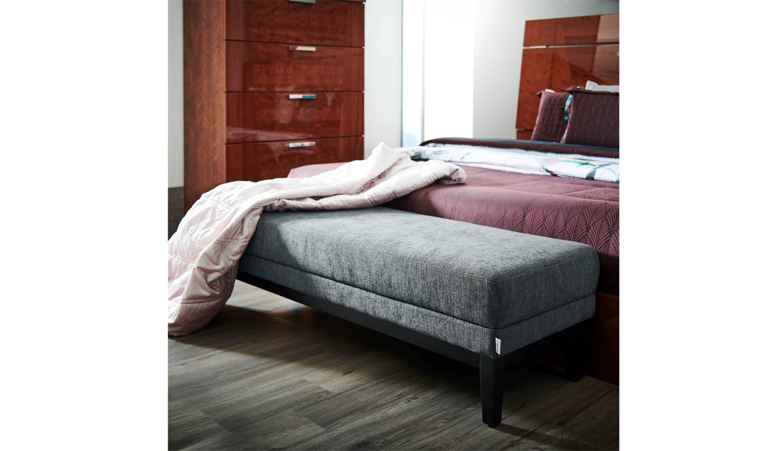 Morisset Bench - Main