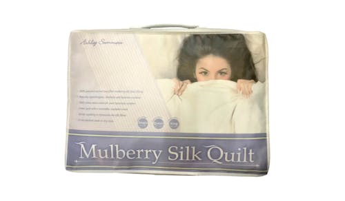 Ashley Summers Mulberry Silk Quilt - Queen Size