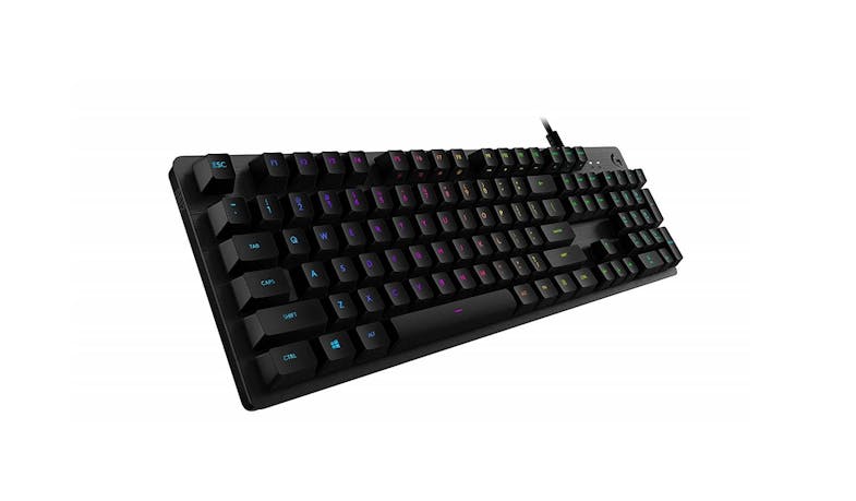 Logitech G512 Carbon Mechanical Gaming Keyboard - GX Red Linear (Alt Angle)