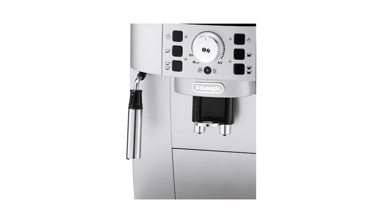 Delonghi Espresso ECAM22.110.SB Coffee Machine - Details