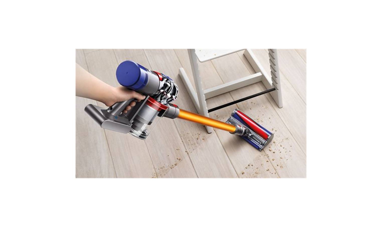 Dyson V8 Absolute Vacuum Cleaner|Harvey 
