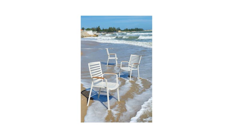 Home Collection Portals Carver Easy Chair - Cream (01)