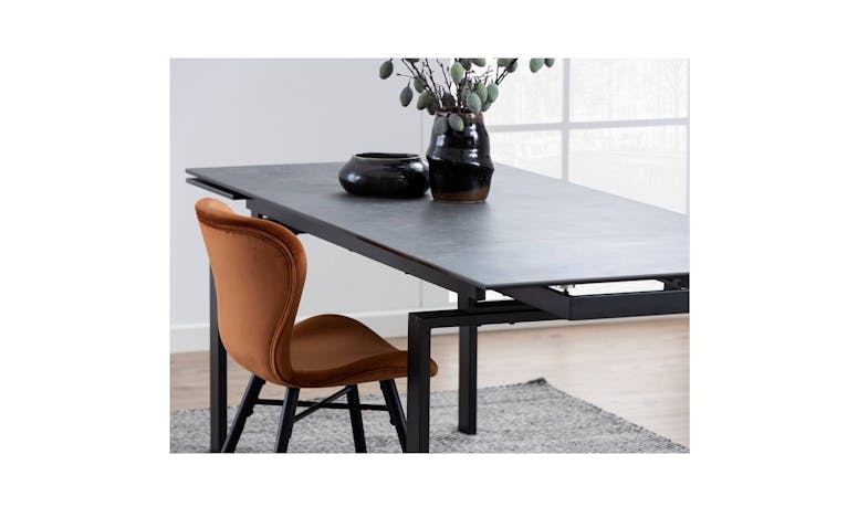Urban Huddersfield Ceramic Top Extension Dining Table – Black (01)