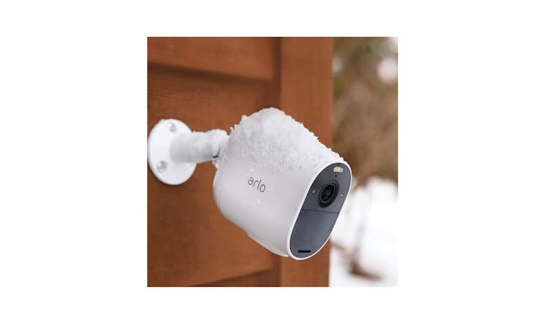 Arlo Essential Spotlight Security Cameras – White (VMC2030-100APS) - 01