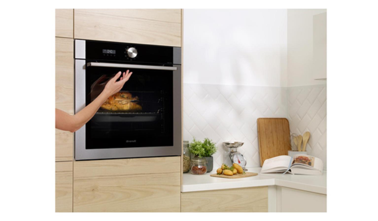 Brandt Built-In in Enamel Oven - Stainless Steel (BOP7537LX)