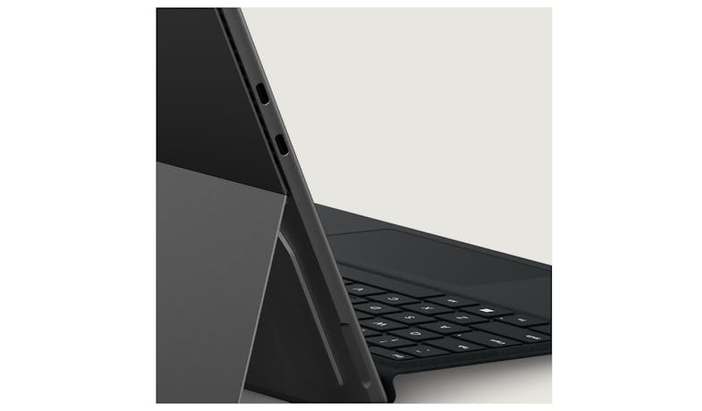 Microsoft Surface Pro 9 (12th Gen Intel® Core i7, 16GB/256GB, Windows 11 Home) 13-Inch Tablet - Graphite QIL-00030