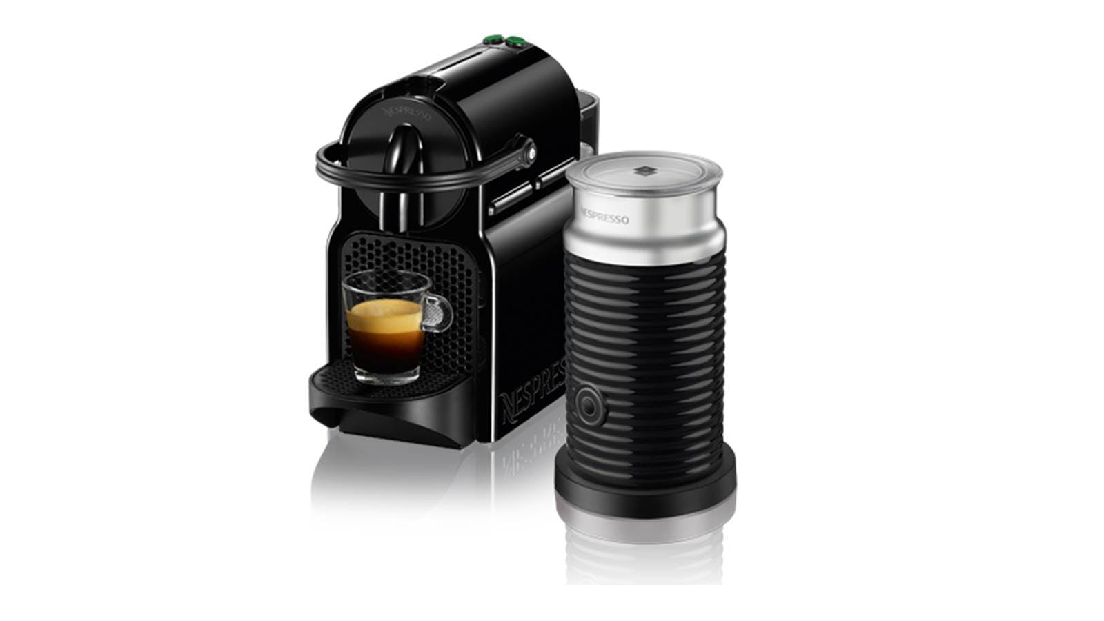Nespresso Inissia D40 Black Coffee Machine Aeroccino Milk