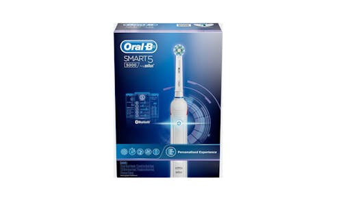 OralB Smart 5 (D601.525) Electric Toothbrush (Front)