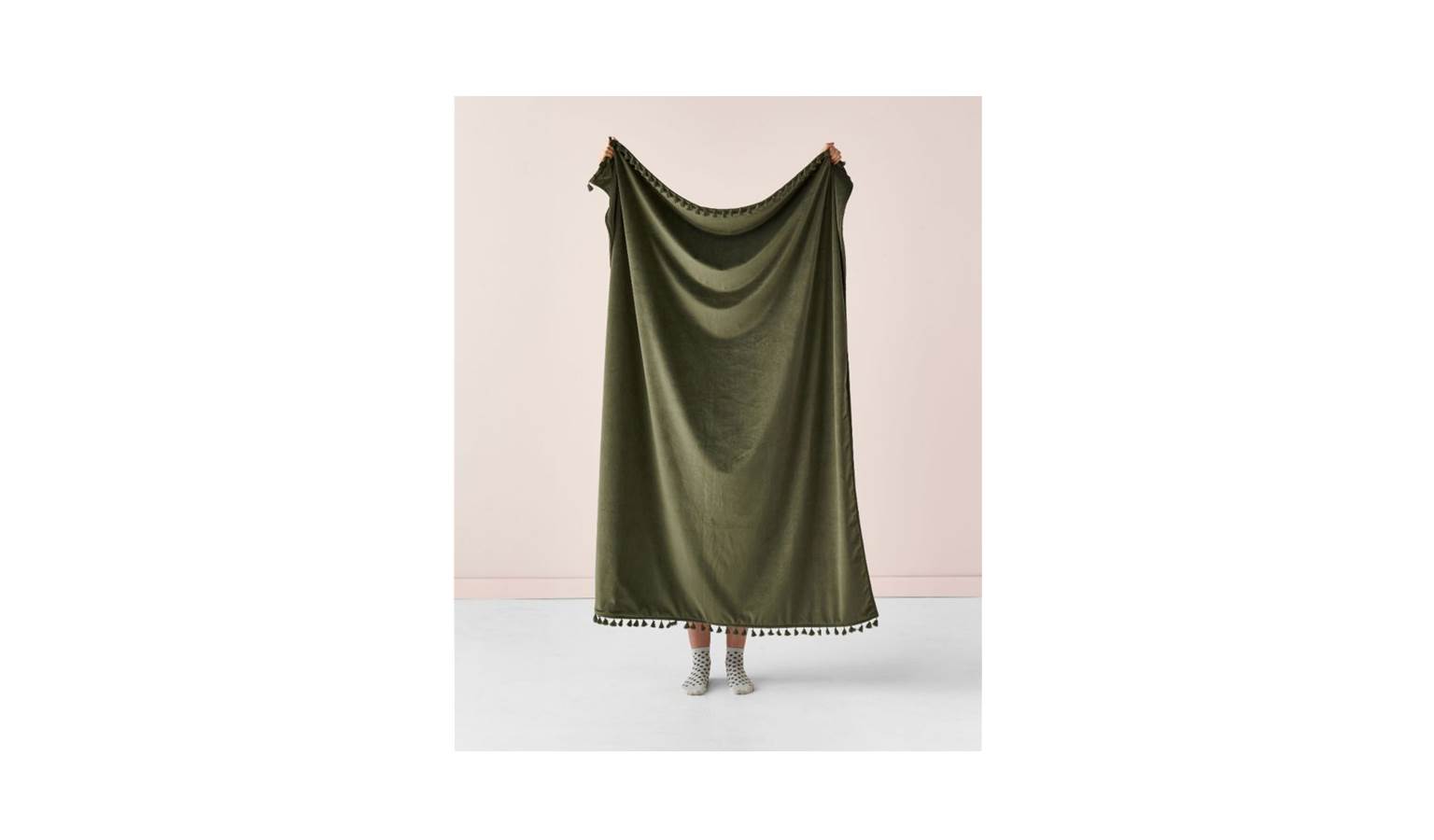Linen House Belmore Throw - Olive
