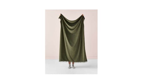 Linen House Belmore Throw - Olive