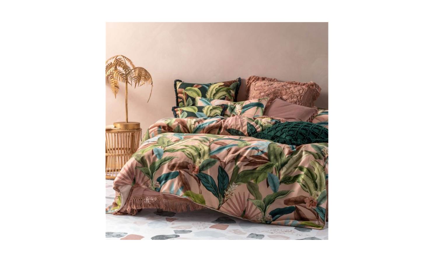 Linen House Costa Rica King Quilt Cover Set - Pink