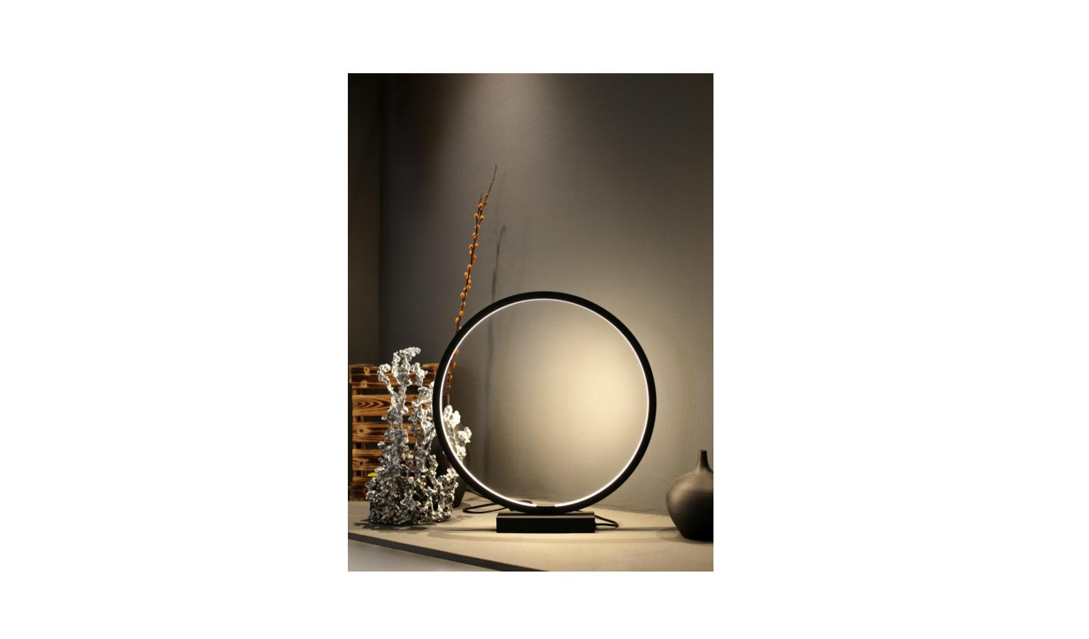 Larsen Rover Table Lamp - Black
