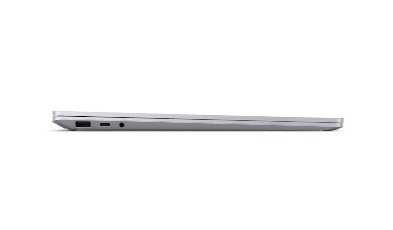 Microsoft 15-inch Surface Laptop 4 - Platinum (IMG 5)