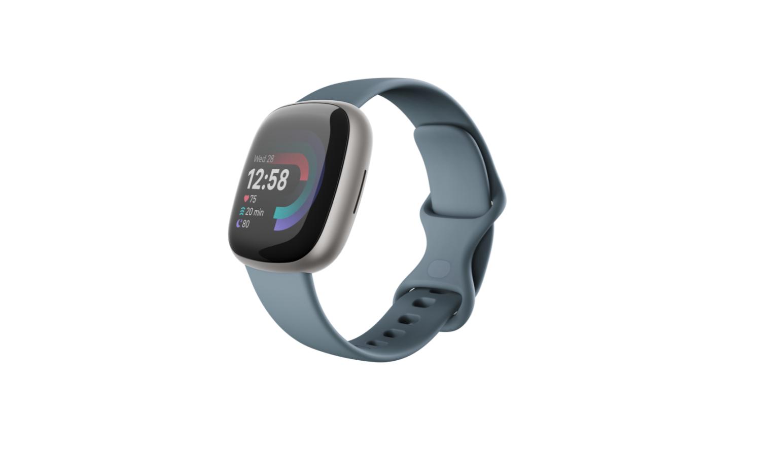 Fitbit Versa 4 Smartwatch - Waterfall Blue/Platinum Aluminium